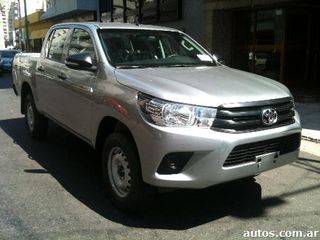 Toyota Hilux 4x4 DX 2.4TDi