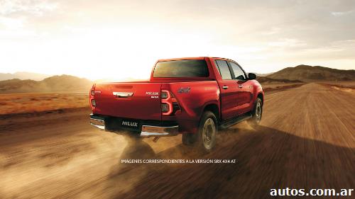 Toyota Hilux SR 4x2 Cabina Doble