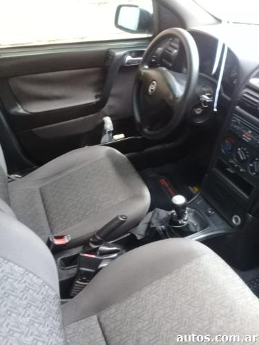 Chevrolet Astra Gl 2.0