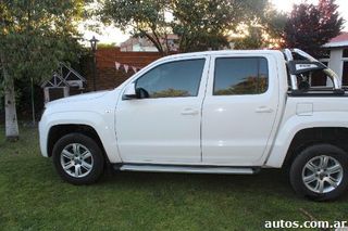 Volkswagen Amarok Trendline 4x2 AT 2.0
