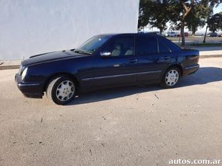 Mercedes-Benz 220 2.2 DIESEL