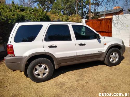 Ford Escape XLS 4x4