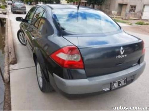 Renault Megane 2 2.0 ,deluxe, caja 6t