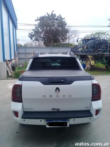 Renault Duster OROCH 2.0L OUTS PLUS