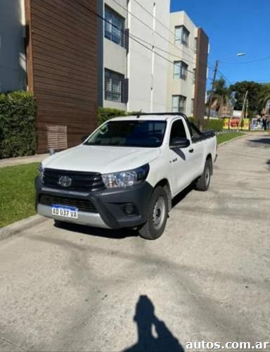 Toyota Hilux 4x2 dx