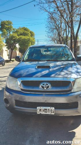 Toyota Hilux SR 4x2 3.00