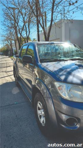 Toyota Hilux SR 4x2 3.00