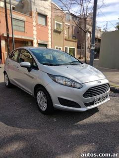 Ford Fiesta 1.6 5 P S