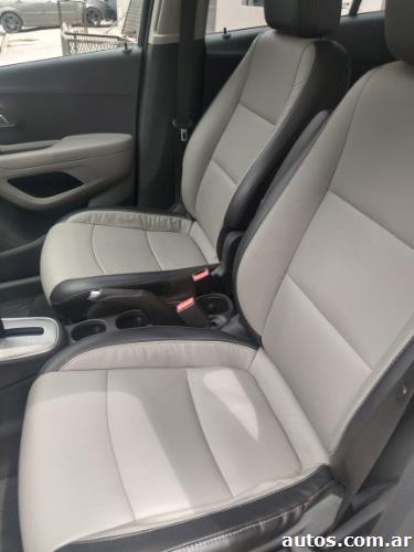 Chevrolet AWD LTZ+ 1.8