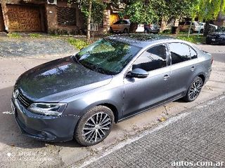 Volkswagen Vento 2.0 TDI LUXURY 140CV