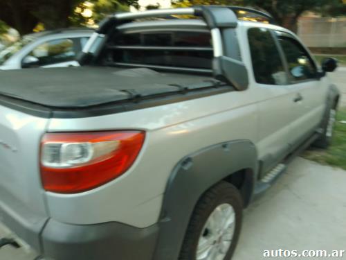 Fiat Strada Adventure 1.6 pick-up