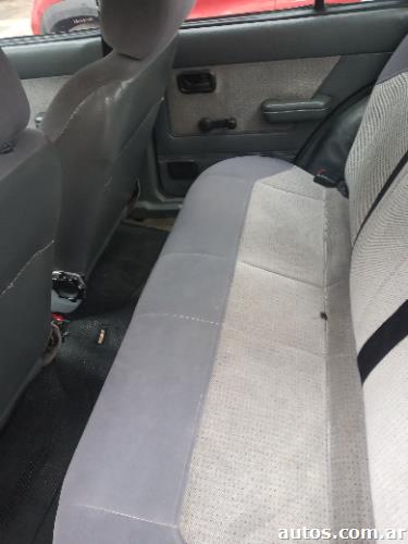 Ford Escort 1.6 LX 5 puertas AC