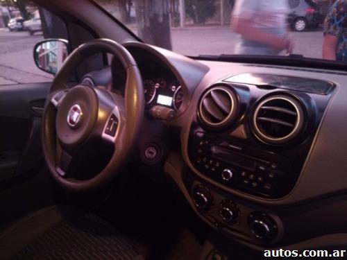 Fiat Palio Attractive 1.4 - 201