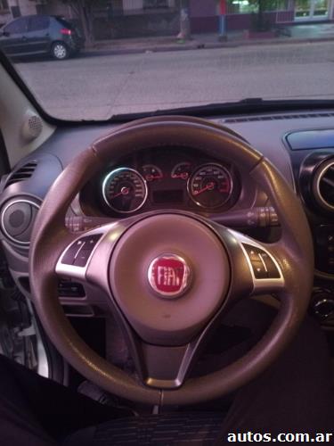 Fiat Palio Attractive 1.4 - 201