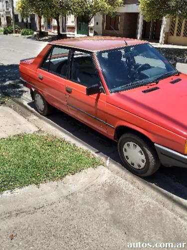 Renault 9 Ts