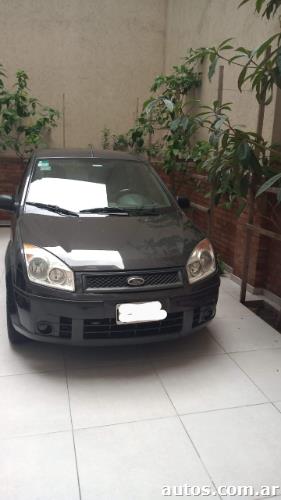 Ford Fiesta Max Ambiente Plus MP3