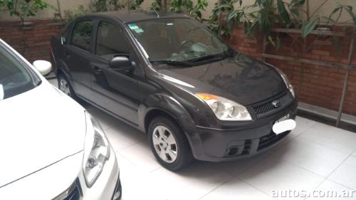 Ford Fiesta Max Ambiente Plus MP3