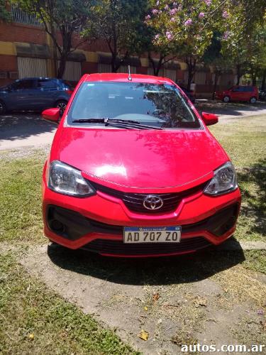 Toyota Etios Hatchback X 1.5 6m/T