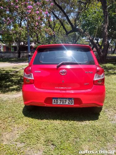 Toyota Etios Hatchback X 1.5 6m/T