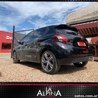 Peugeot 208 208 GT 1.6 THP