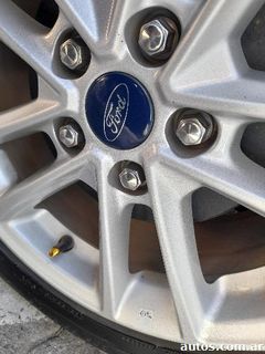 Ford  Focus 1.6 Full