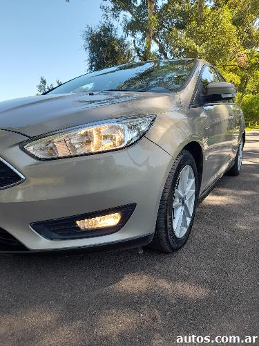 Ford Focus 1.6 Full