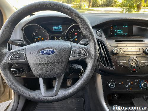 Ford Focus 1.6 Full