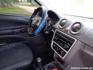 Volkswagen  1.6 L gp