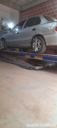 Hyundai Accent 1.5 12 válvulas naft