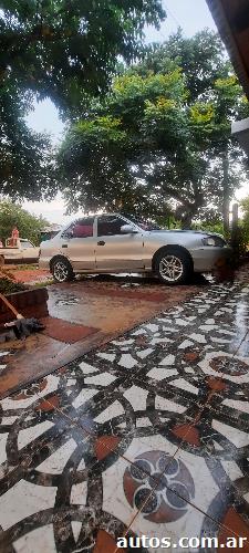 Hyundai Accent 1.5 12 válvulas naft