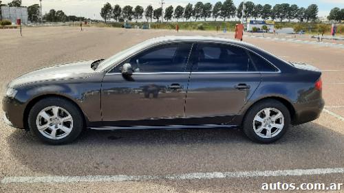 Audi A4 1.8 TFSI PLUS