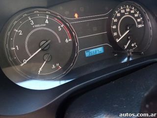 Toyota Hilux 4x2 D/C DX 2.4 TDI