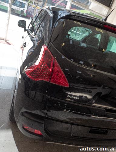 Peugeot 3008 Premium Plus AT