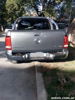 Volkswagen Amarok dc v6 3.0L 4x4 AT
