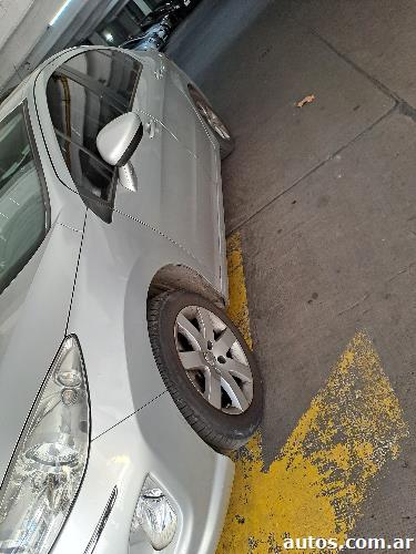 Peugeot 408 Allura 2.0