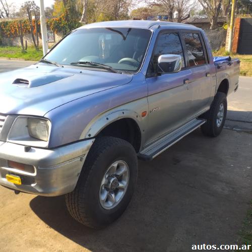 Mitsubishi L200 GLS DIESEL 2.5
