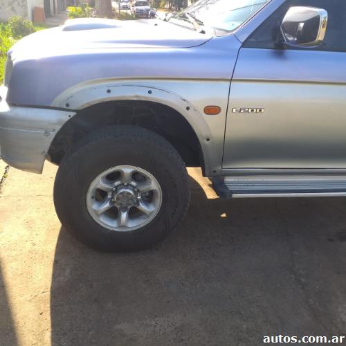 Mitsubishi L200 GLS DIESEL 2.5