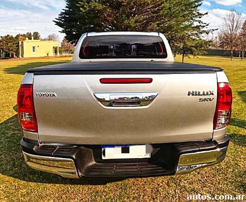 Toyota Hilux 2.8 Cd Srv 177cv 4x4