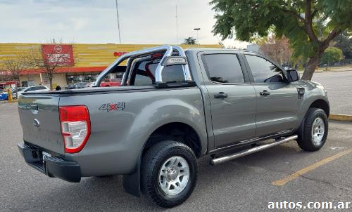 Ford Ranger 2.2 CD 4x4 XL Safety