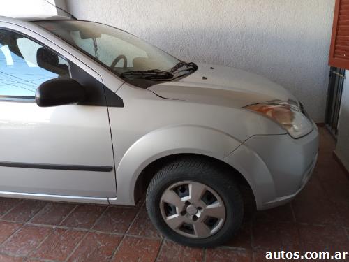 Ford Fiesta 1.6 Ambiente Plus