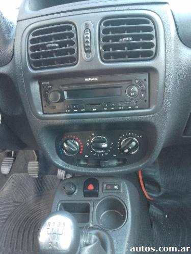 Renault Clio Mío 1.2