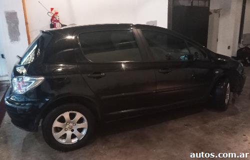Peugeot 307 2.0 Xs Premium