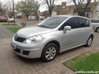 Nissan Tiida 1.8 nafta Acenta 6ta