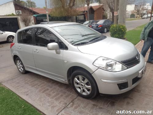 Nissan Tiida 1.8 nafta Acenta 6ta