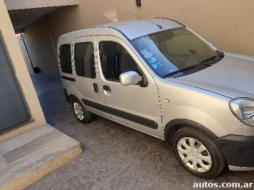 Renault Kangoo Nafta con gnc