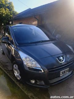 Peugeot 5008 Allure plus. 7 plaza