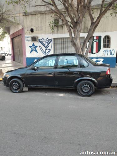 Chevrolet Corsa Fire