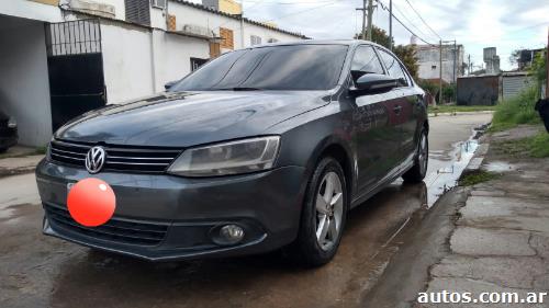 Volkswagen Vento Luxsury 2.0 turbo di