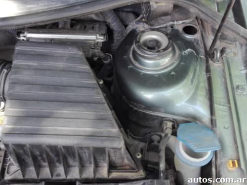 Volkswagen Voyage 1.6 Nafta