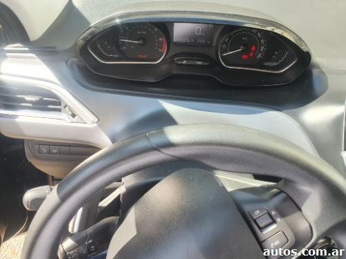 Peugeot 208 Allure Nav Aut